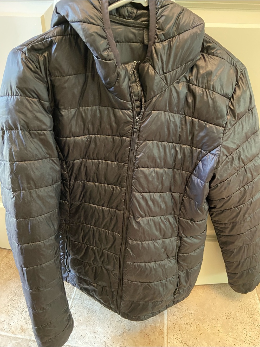 TNA Women's Quilted Puffer Packable Jacket - Black